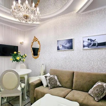 & Beatles Апартаменти