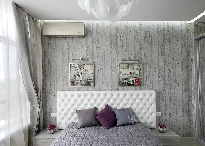 & Beatles Apartman Odessza