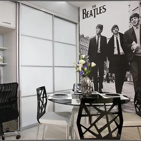 & Beatles Odesa